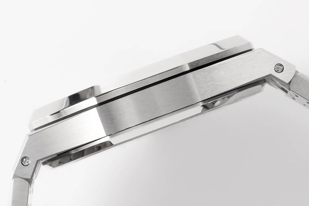 Audemars Piguet Royal Oak 50th Anniversary 41 mm, Gray Ref. 15510ST.OO.1320ST.05