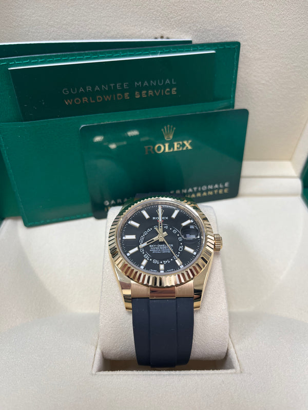 Superclone Rolex Sky-Dweller 42mm Black Dial 326238