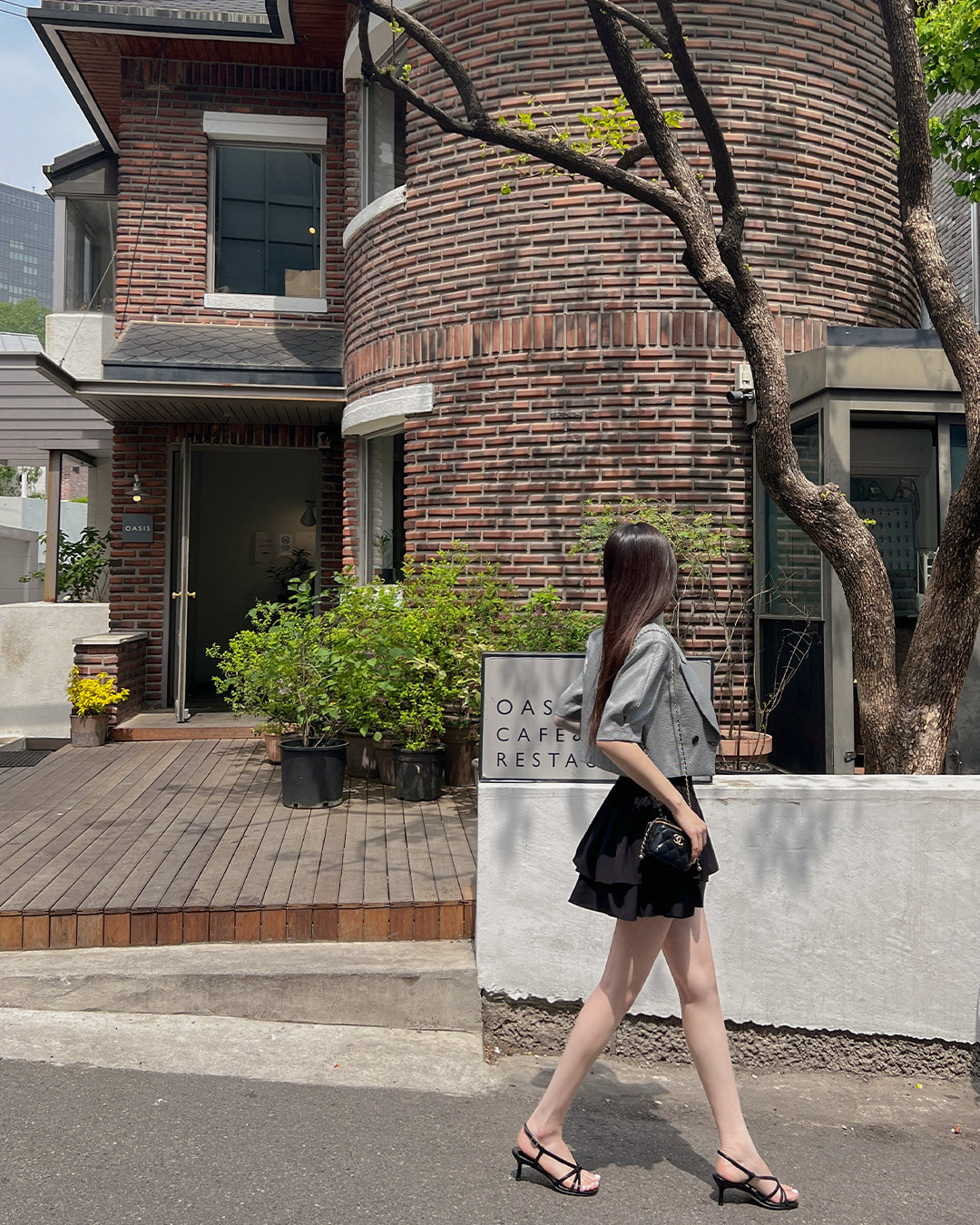 cropped short sleeve jacket