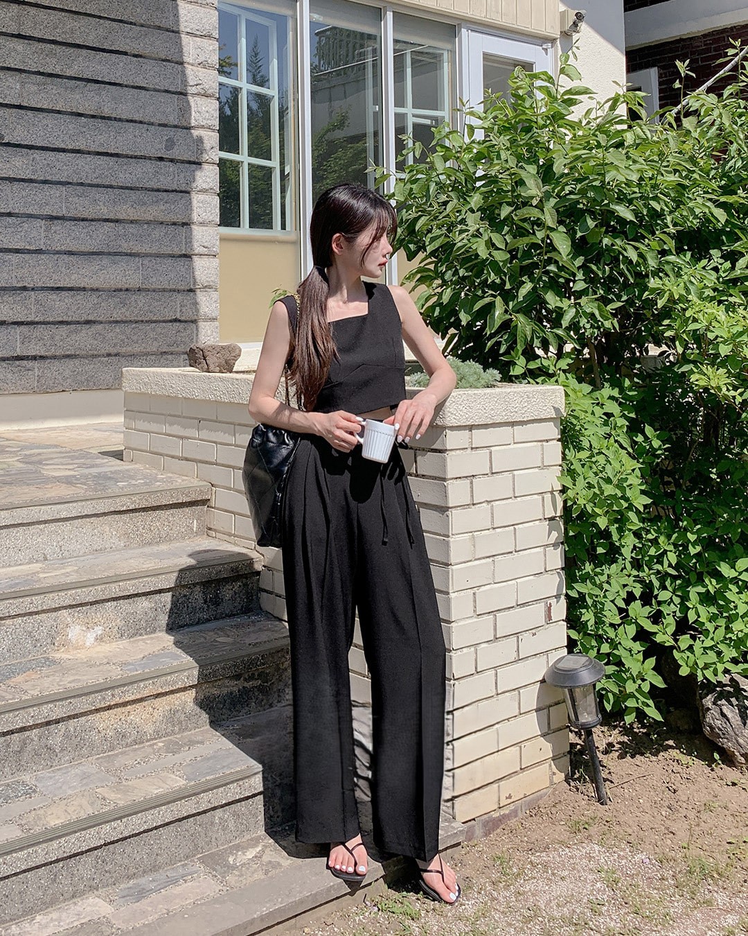 Sleeveless & pants set