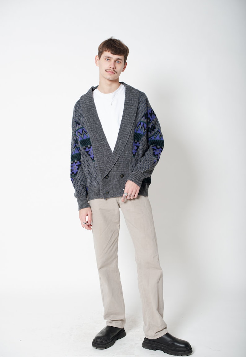 Vintage 80s Grandads Deep V-neck Men Cardigan in Grey L/XL