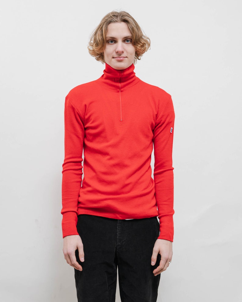 Vintage 90s Solid Red Half Zip Slim High Neck Knit Jumper