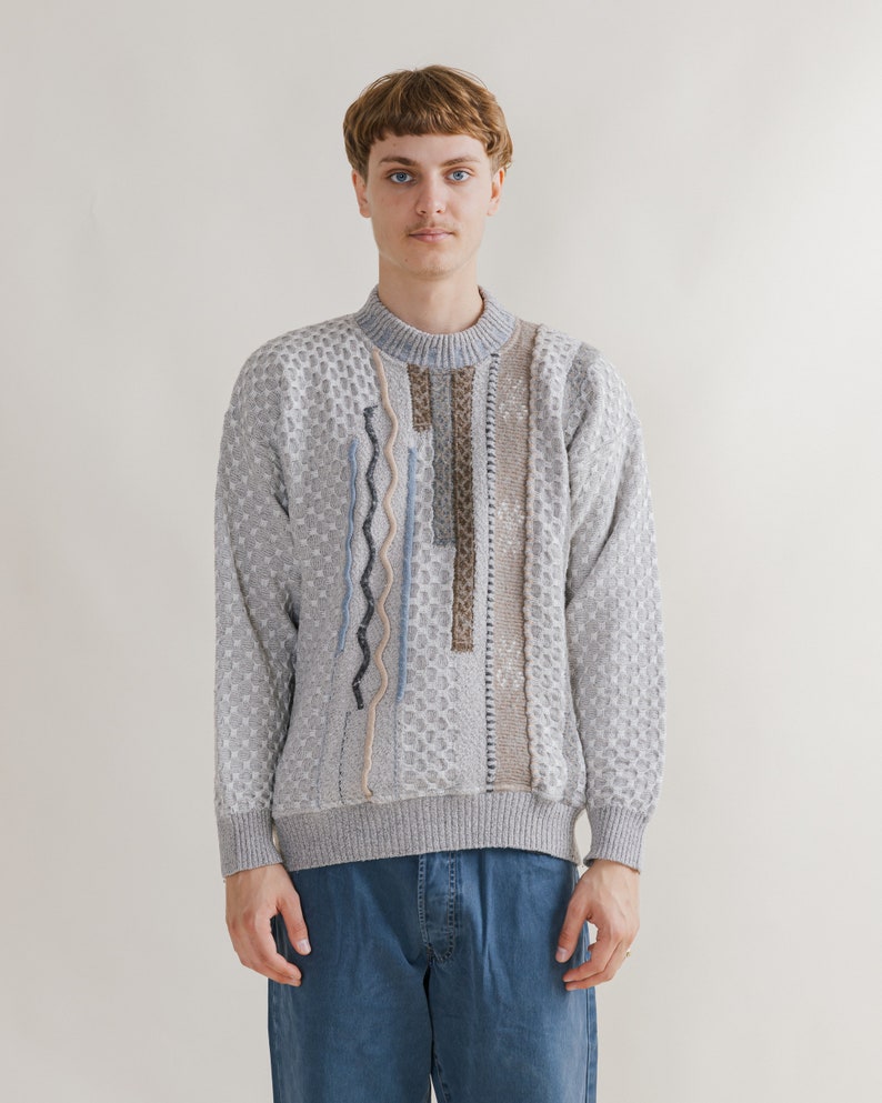 Vintage 90s Grey Abstract Artsy Roundneck Wool Jumper M