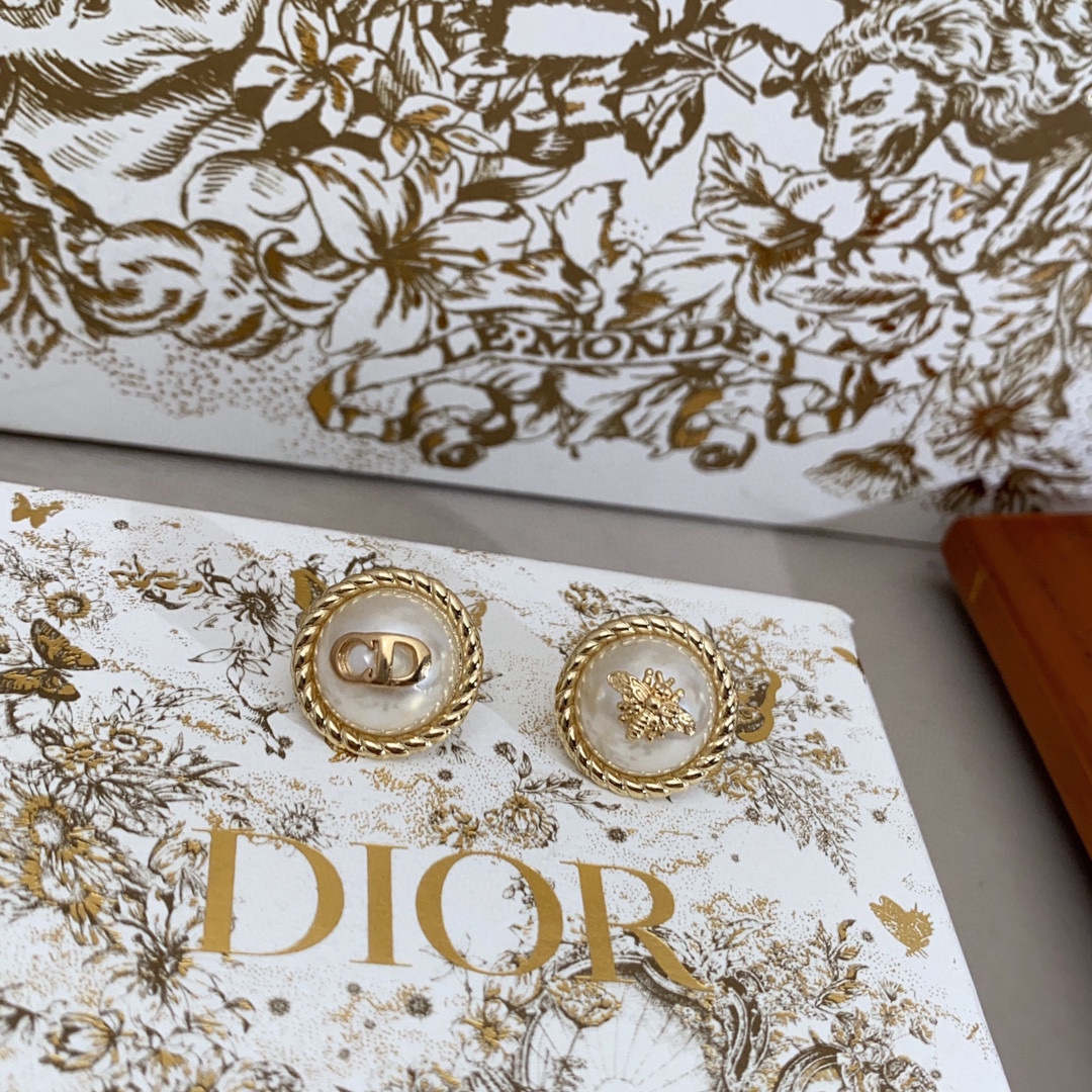 Dior Pearl Stud Earrings