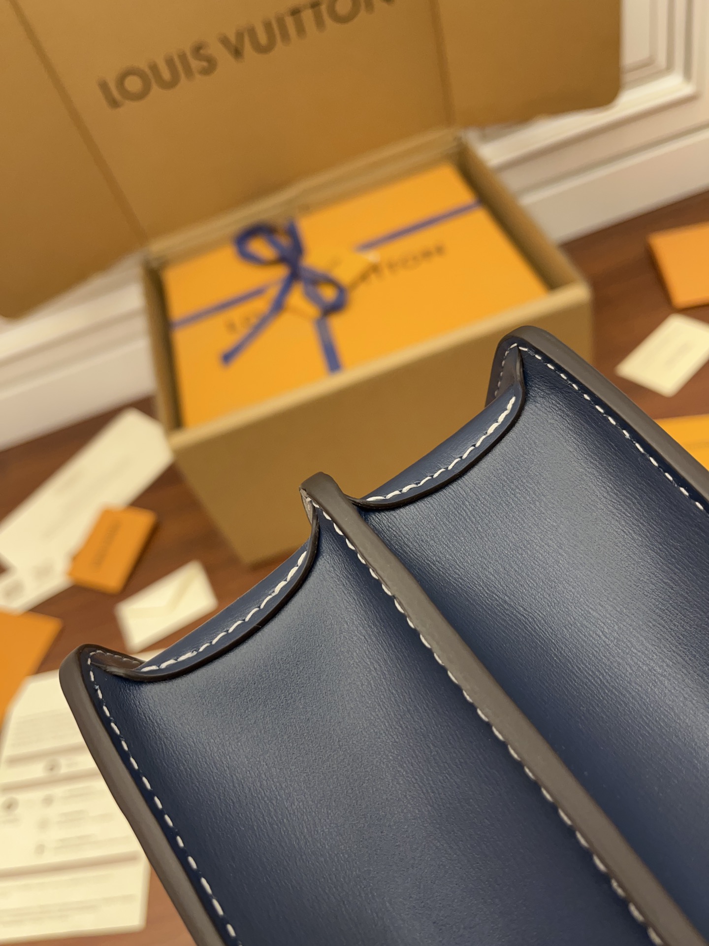 Louis Vuitton M59631