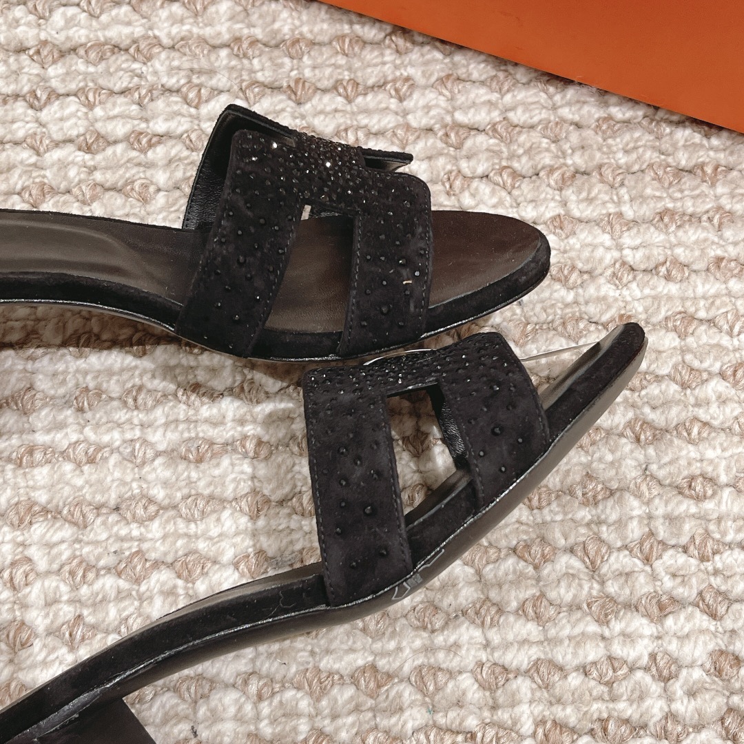 Hermes Oasis diamond face slippers series