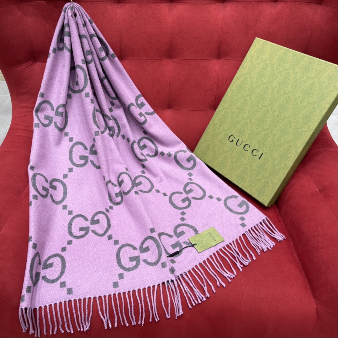 GUCCI Double-sided big 𝐆 tassel scarf 100% cashmere