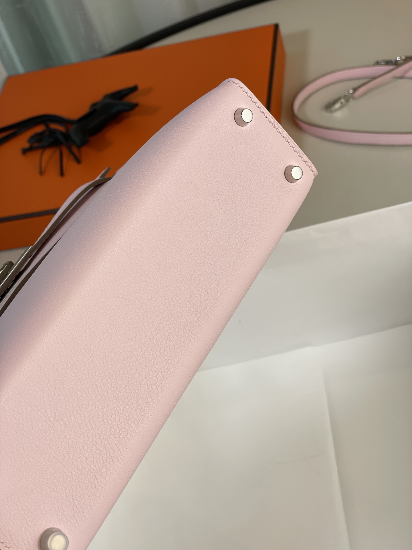 mini Kelly 3q powder swift leather silver buckle