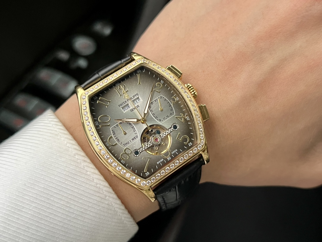 Patek Philippe Men's Watches