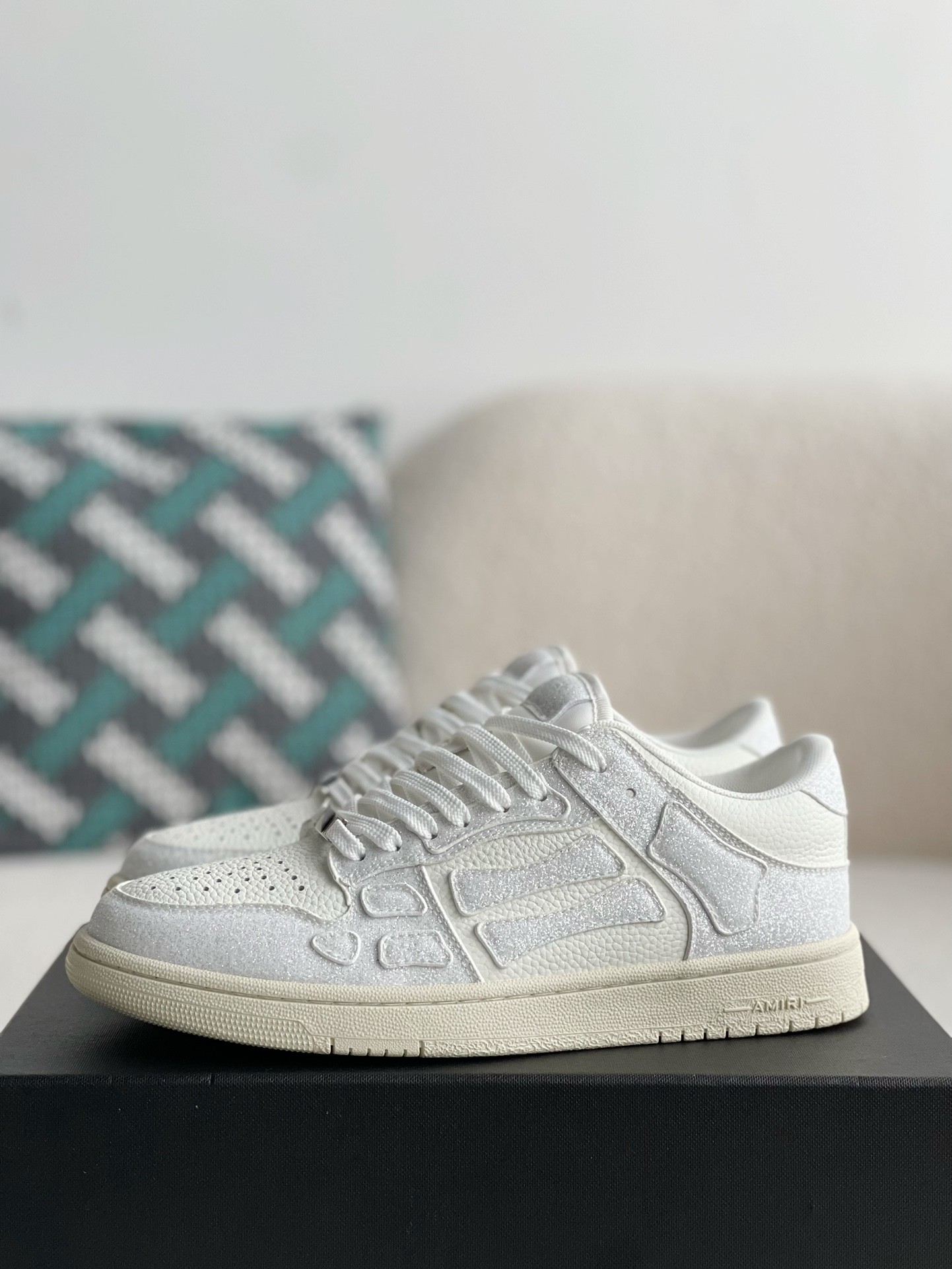 Amiri Bone Sneakers