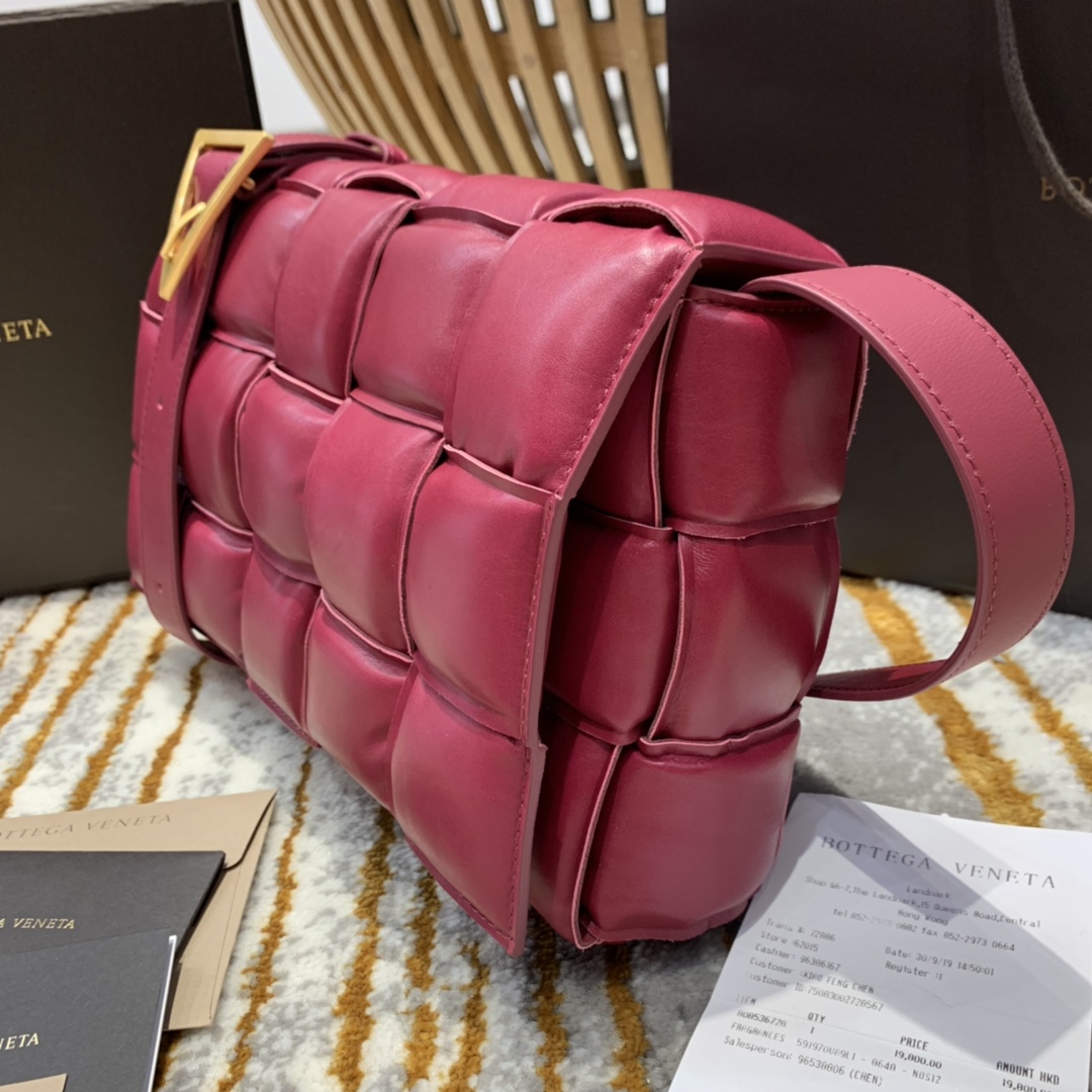 Bottega Veneta  PADDED  CASSETTE #591970