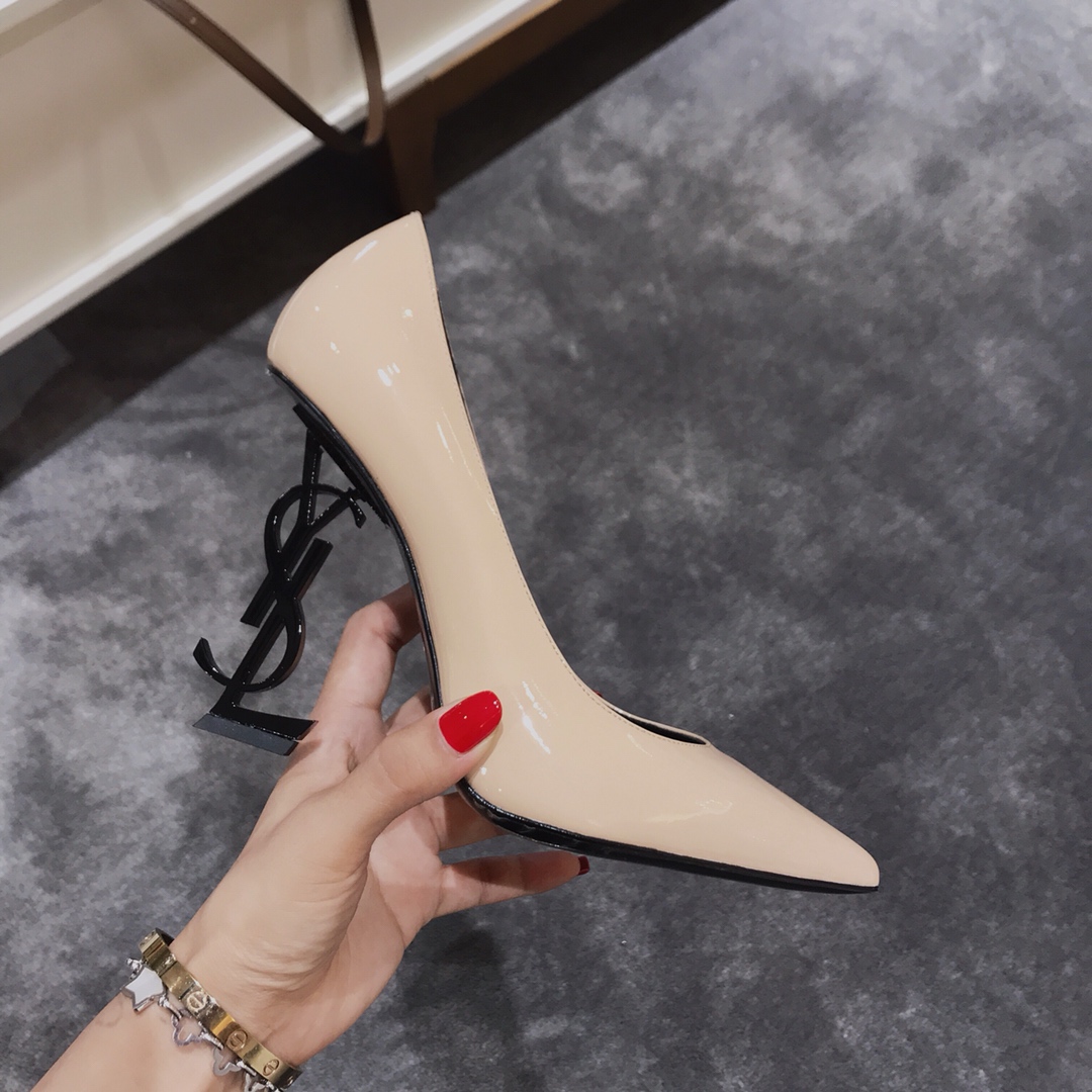 Saint Laurent classic model YSL logo heeled high heels using imported Italian cow patent leather