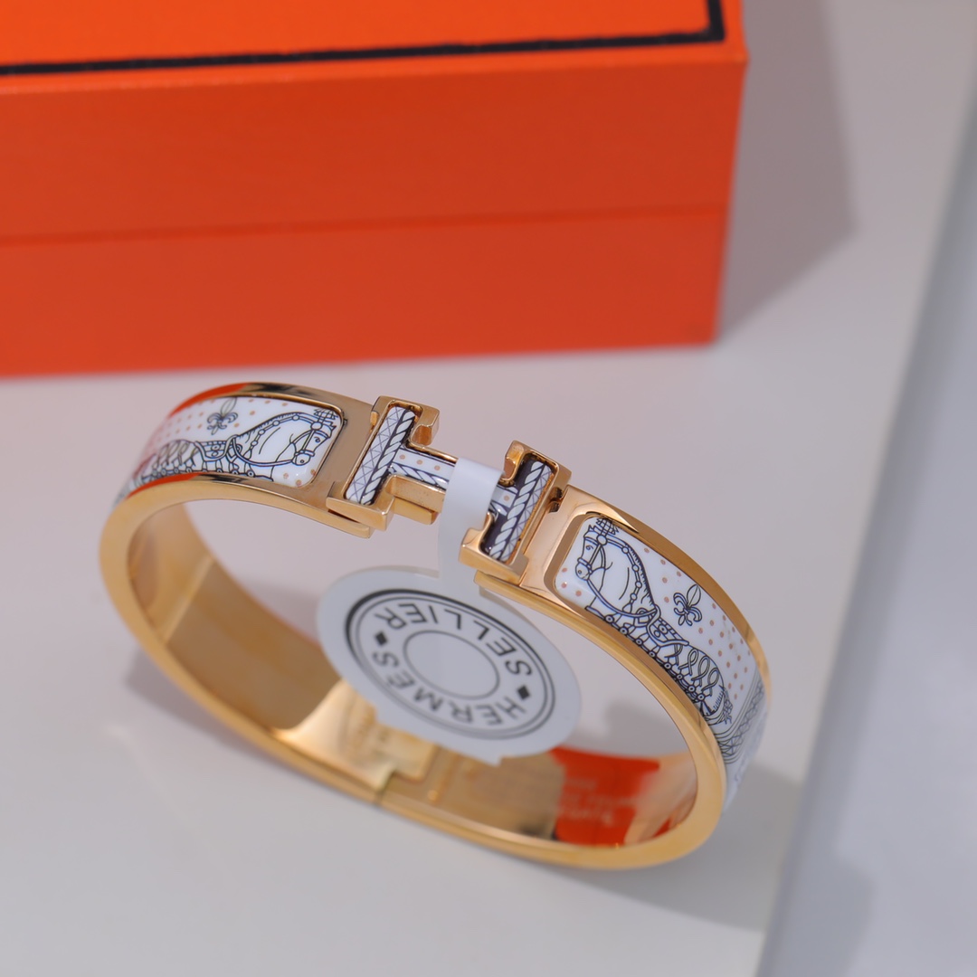 Hermes bracelet