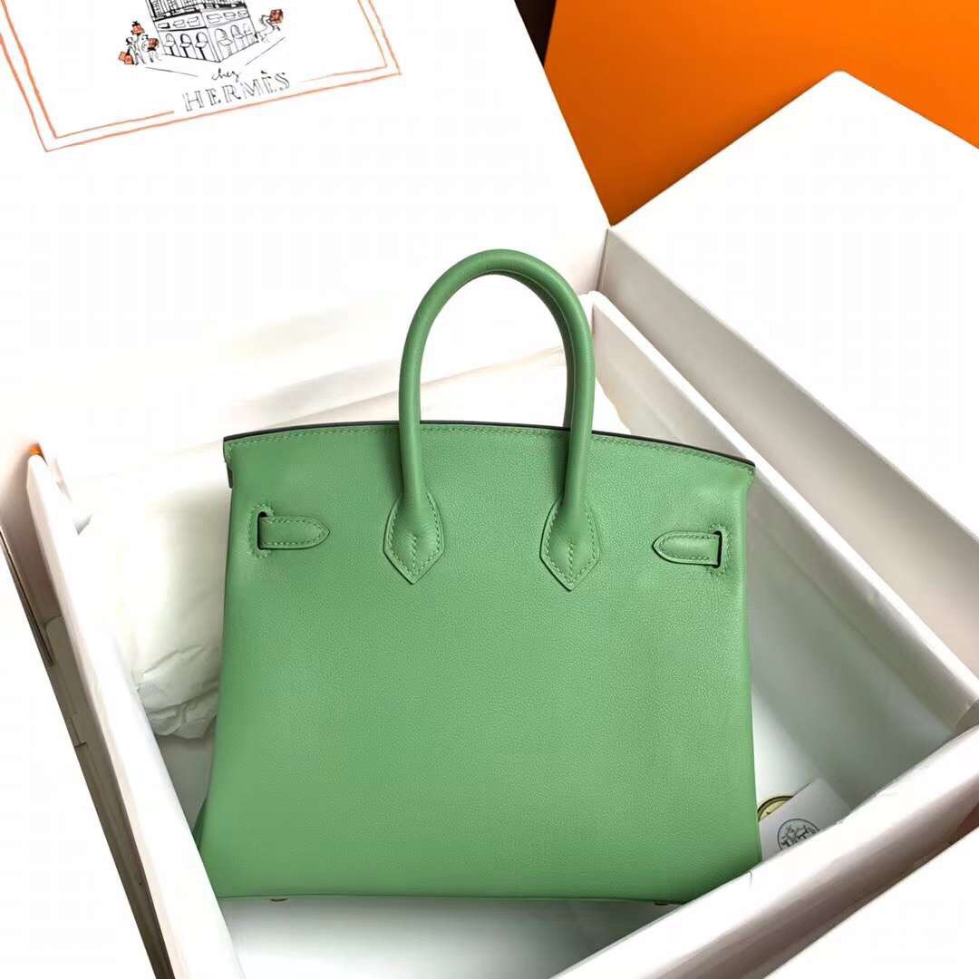 Birkin 25cm 3I Vert Criquet Avocado green 🥑 Gold buckle with silver clasp Original swift calfskin Beeswax thread handmade