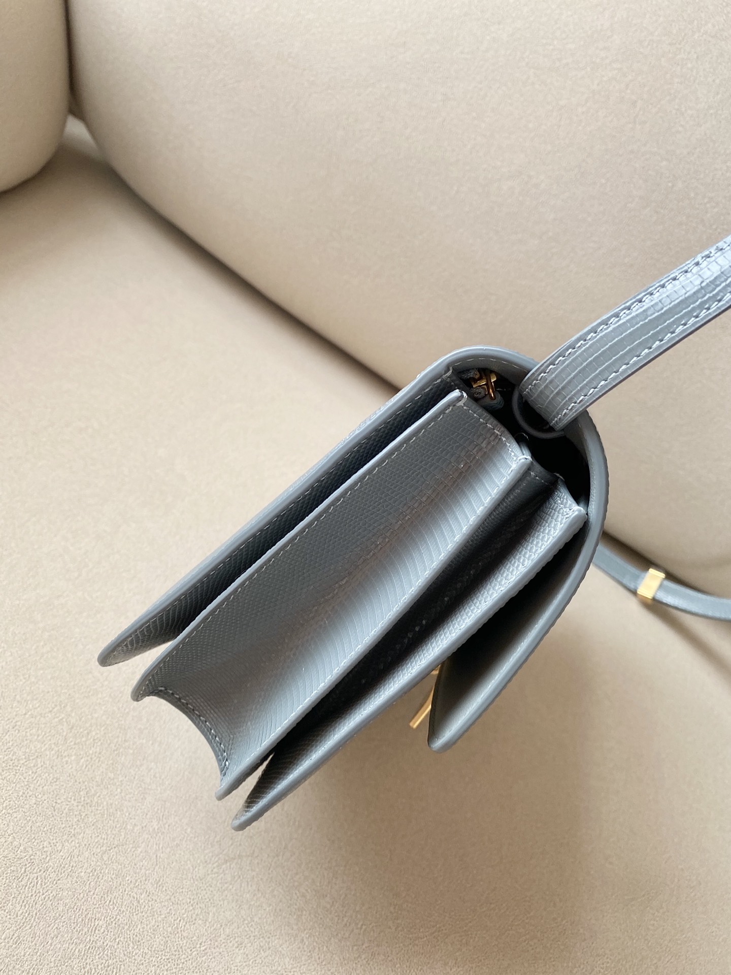 𝐂𝐞𝐥𝐢𝐧𝐞 CLASSIC