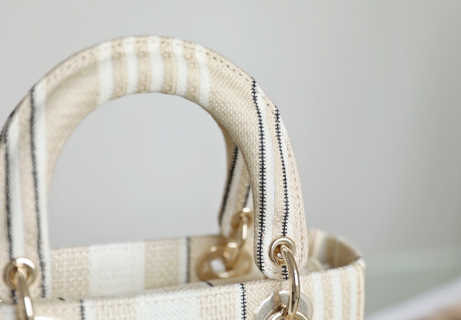 Dior LADY D-LITE five-compartment Daffy embroidery apricot stripes DR-031
