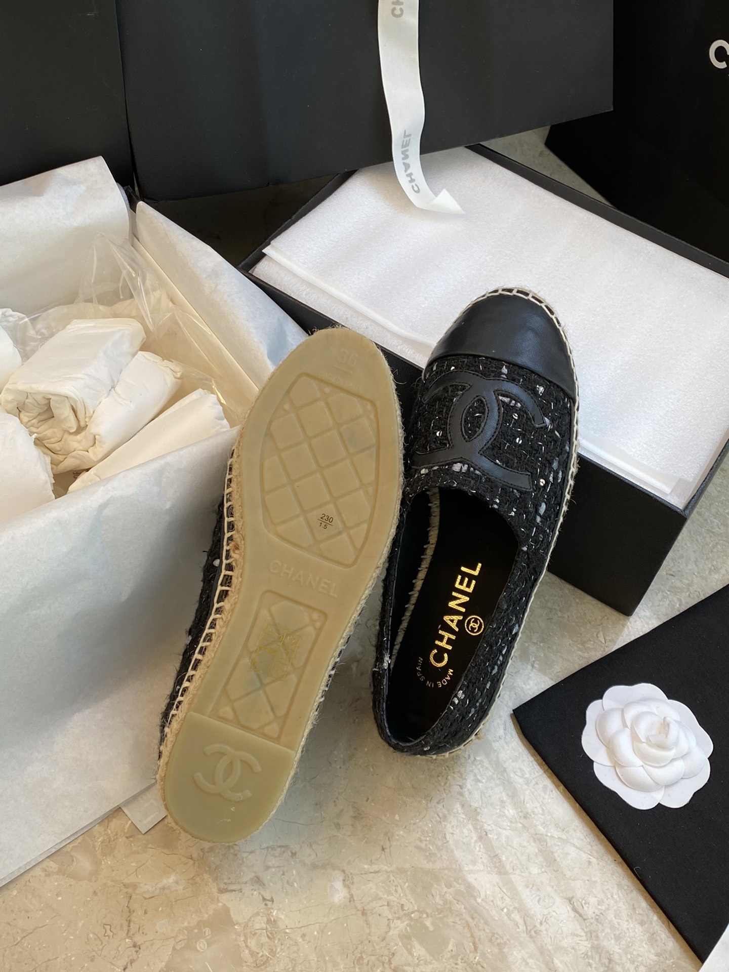 CHANEL fisherman shoes Chanel classic version of the original injection of rubber translucent rubber original color hemp sole