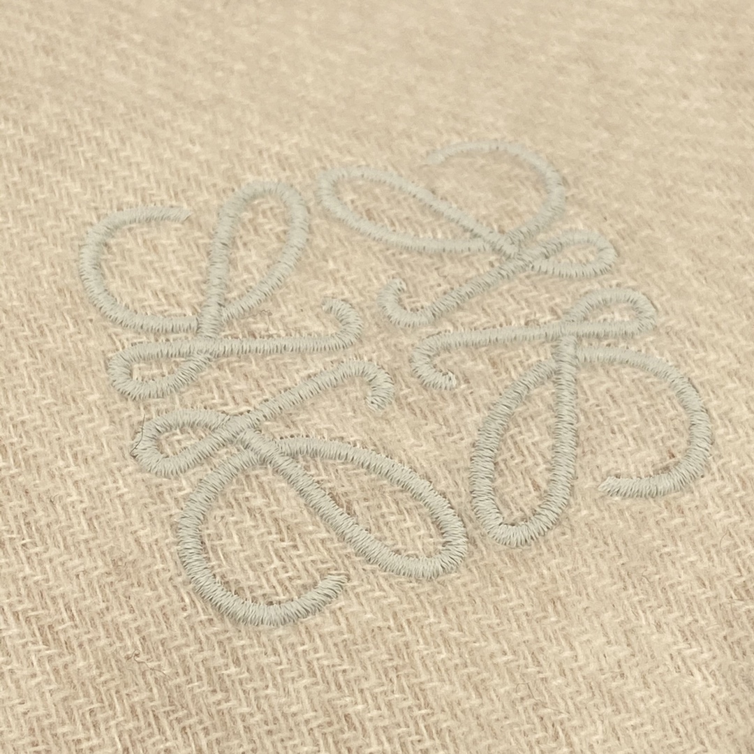 𝐋𝐎𝐄𝐖𝐄 Classic basic scarf for men and women 90% wool 10% cashmere