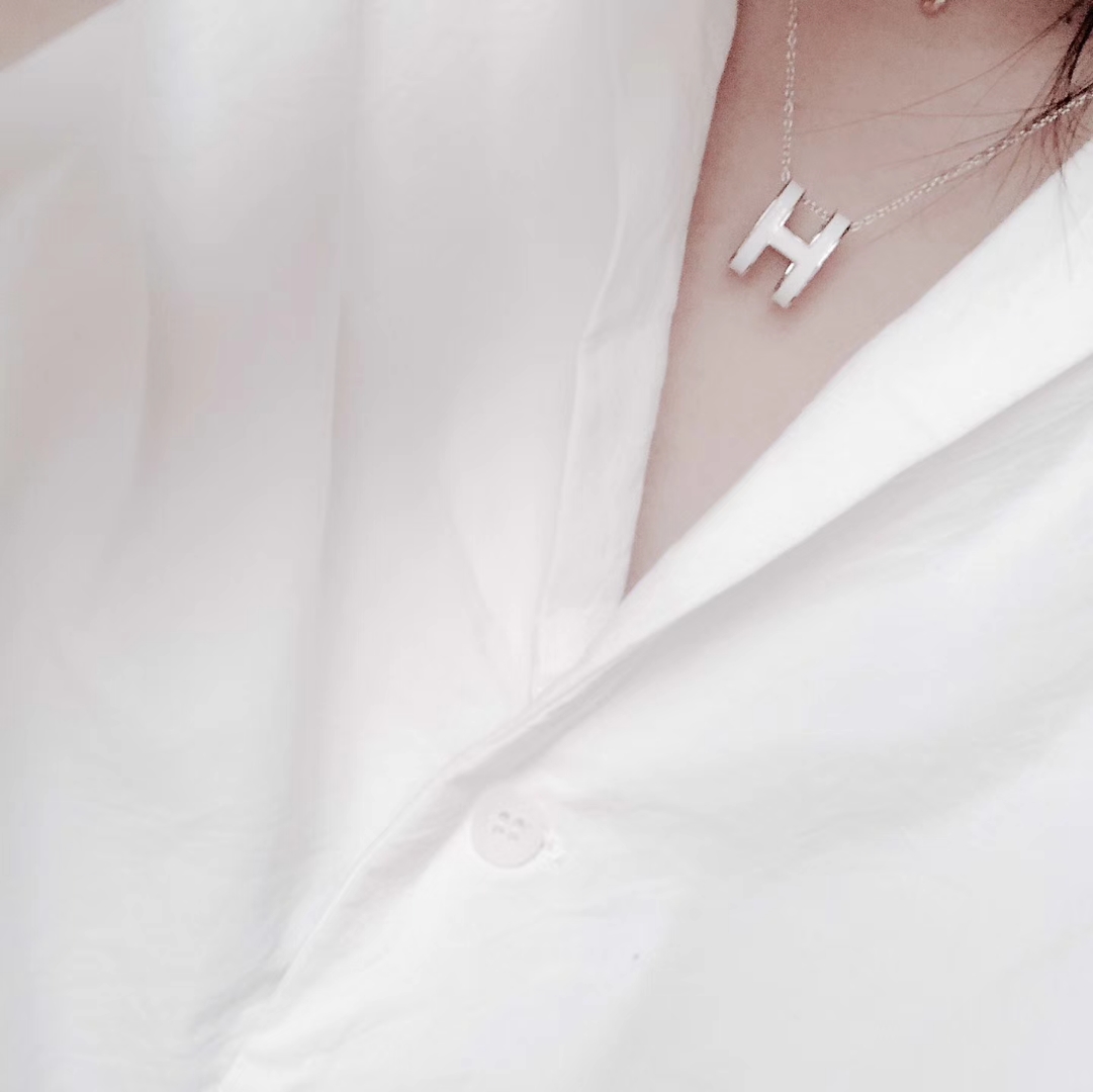 Hermes necklace
