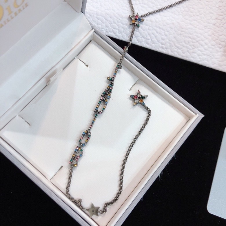 Dior necklace