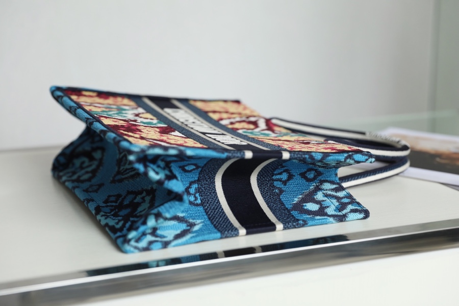 DIOR TOTE Paisley Blue