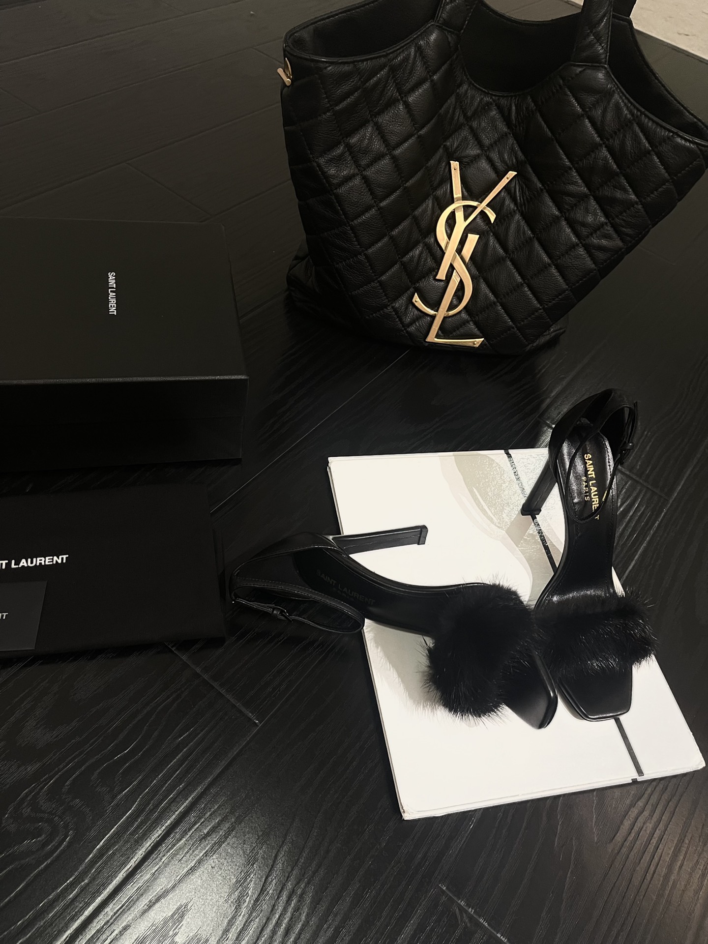 𝙎𝙖𝙞𝙣𝙩 𝙇𝙖𝙪𝙧𝙚𝙣𝙩 | 𝟐𝟎𝟐𝟐/𝐒𝐒 𝐧𝐞𝐰 YSL｜Custom imported sheepskin / mink fur high heels