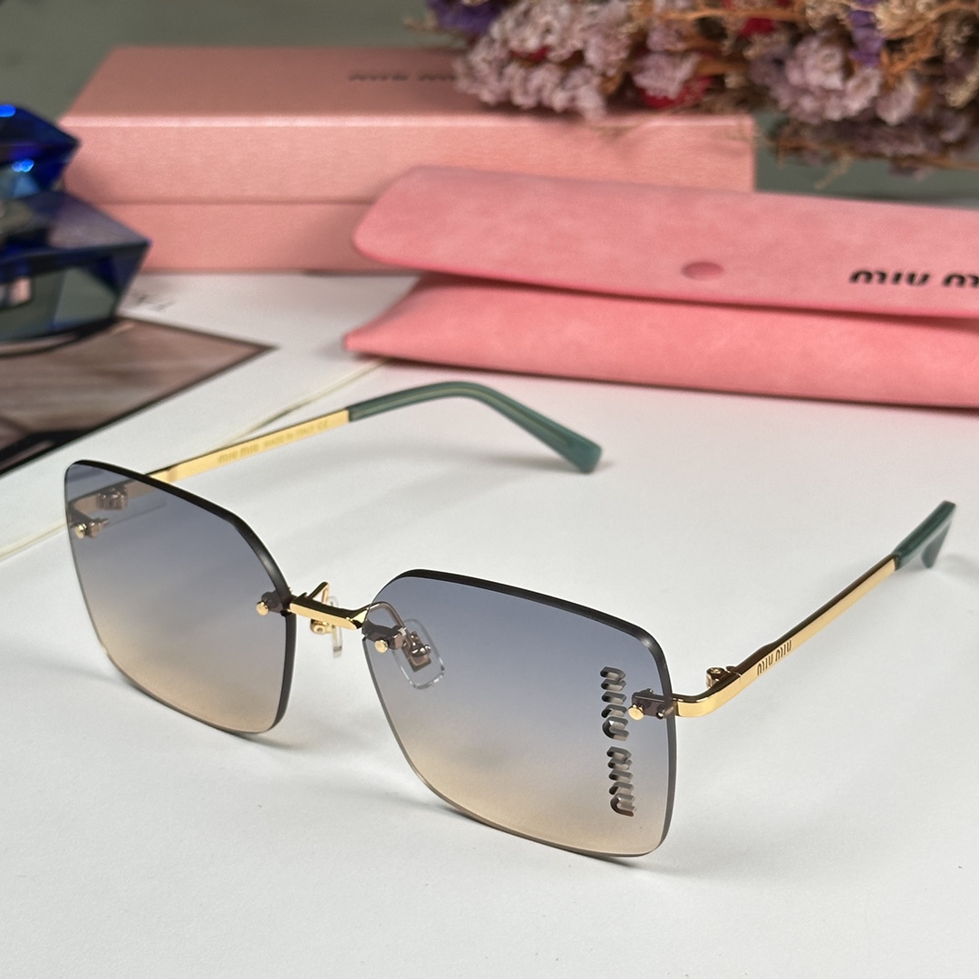 miu miu  🌈✨Model:SMU22W