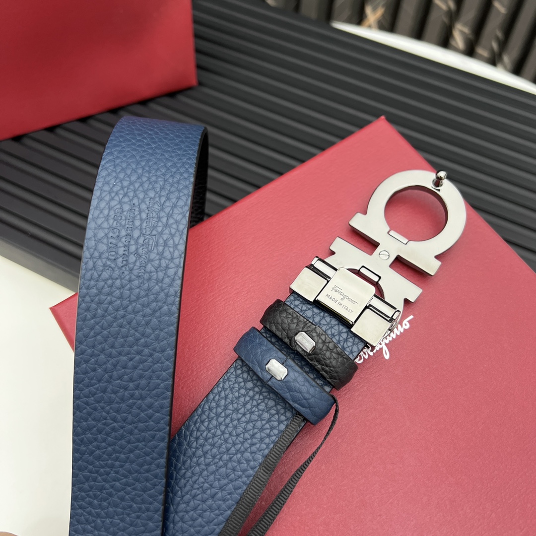 FERRAGAMO Boutique Brass Buckle