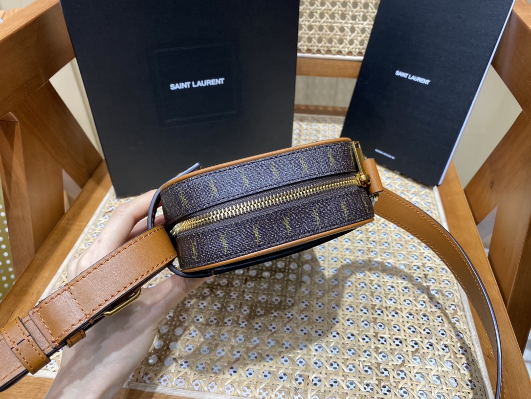 SAINT LAURENT ▪️𝗟𝗘 𝗠𝗢𝗡𝗢𝗚𝗥𝗔𝗠𝗠𝗘▪️685534original leather