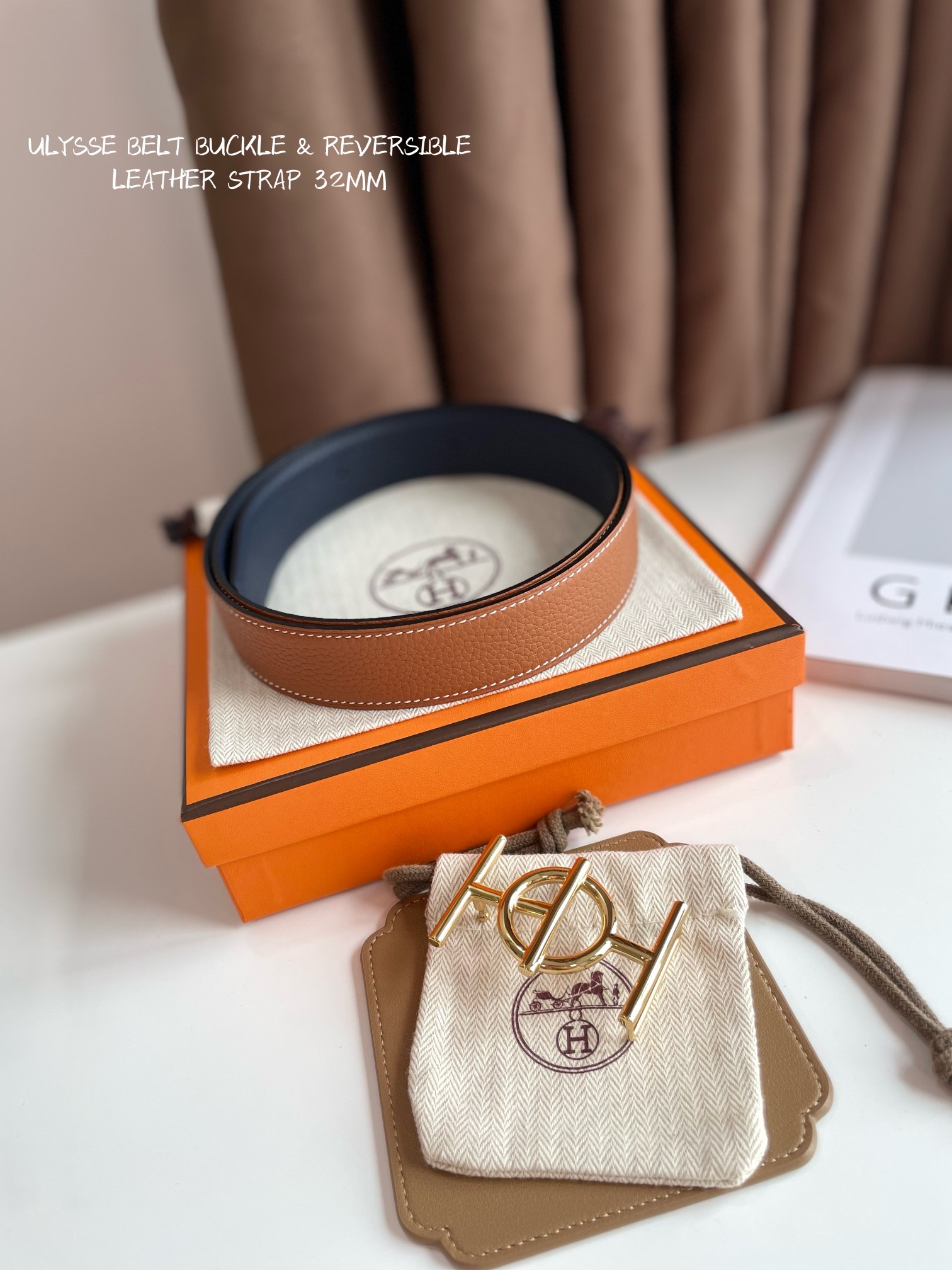 Hermes  ULYSSE BELT BUCKLE & REVERSIBLE LEATHER STRAP