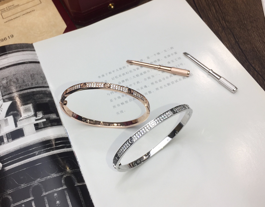 Cartier bracelet