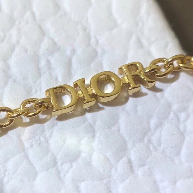 Dior necklace