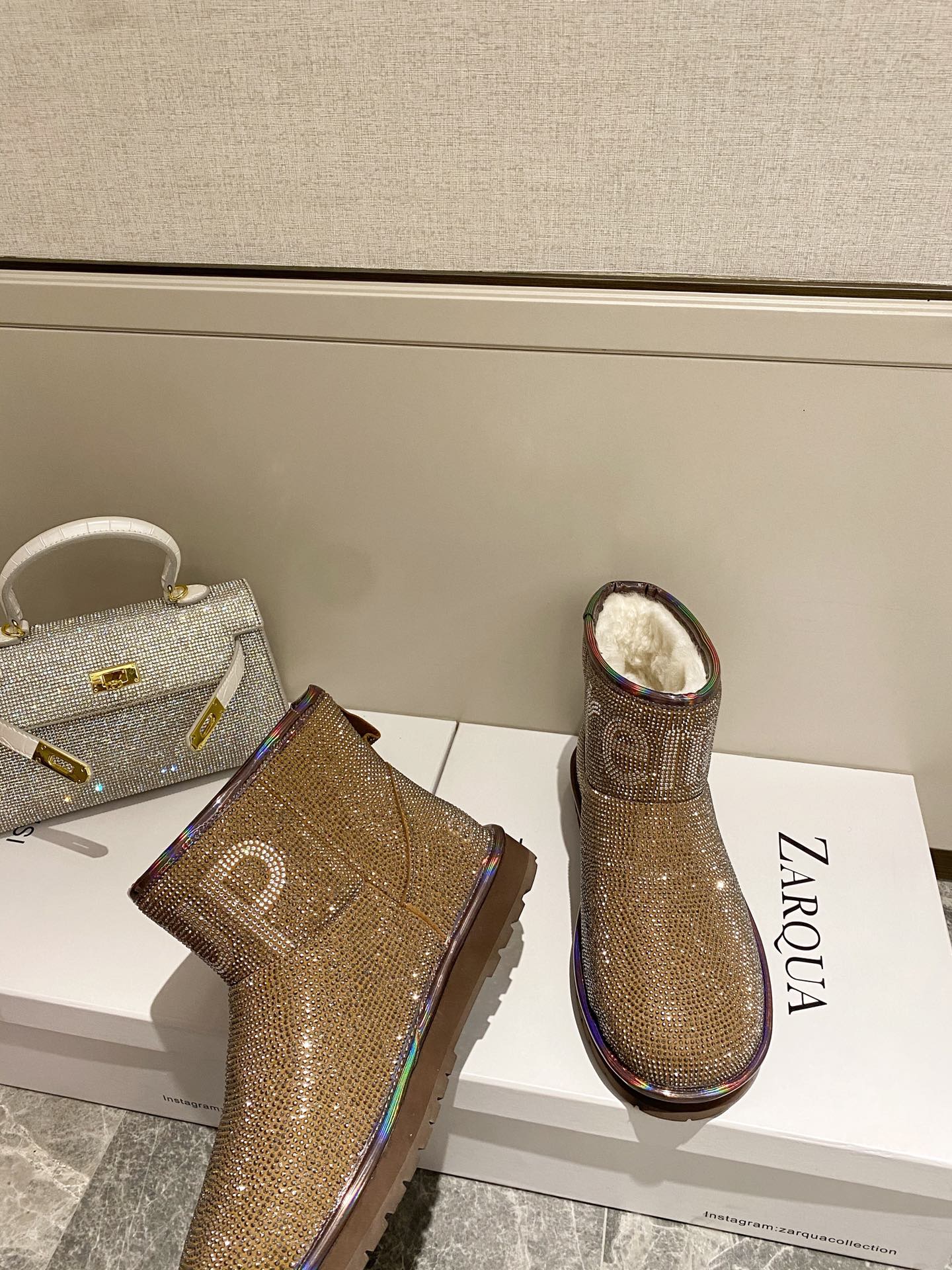 supermen & Louis Vuitton LV cooperation models full of diamonds snow shoes on the new lining pure wool super warm