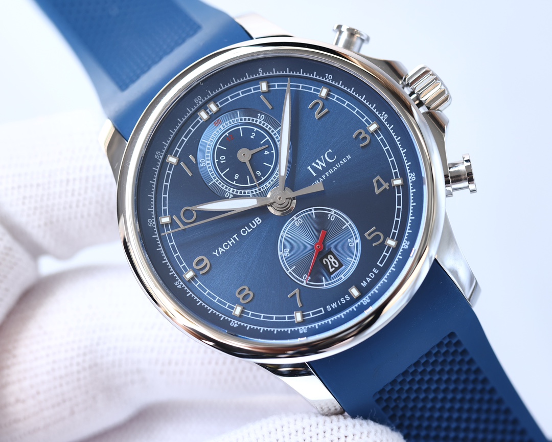 IWC- V9 Ultimate Edition Portuguese IW390704 Diameter Cal. 89361 Chronograph Movement