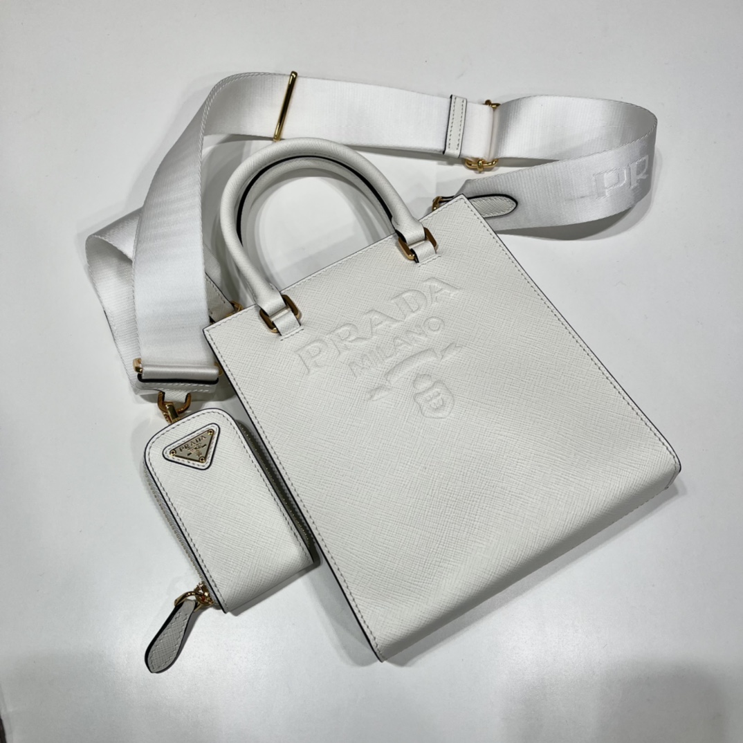𝐏𝐑𝐀𝐃𝐀 Small size tote bag 1BA333