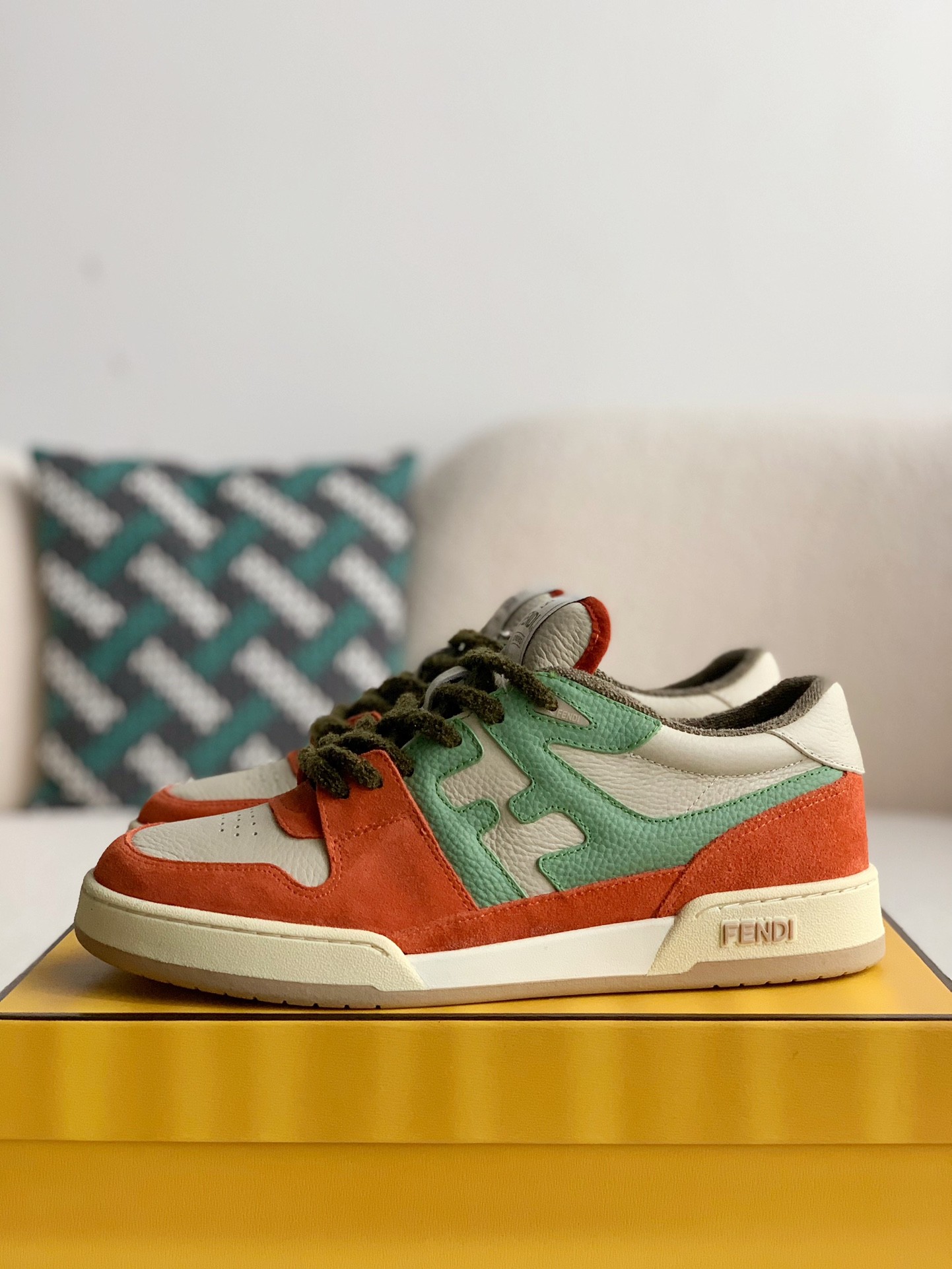 FENDI retro Sneakers