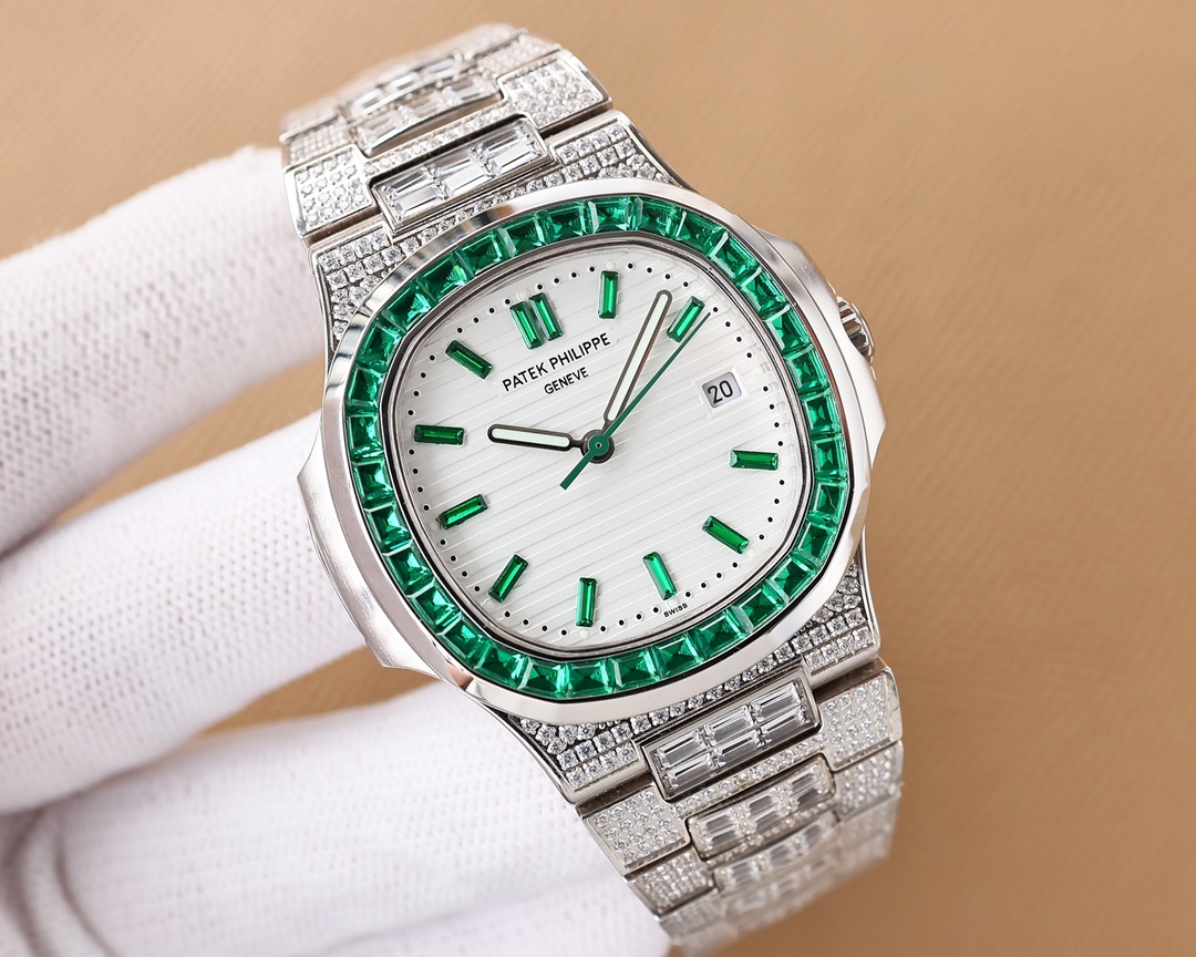 Patek Philippe Platinum Nautilus Watches