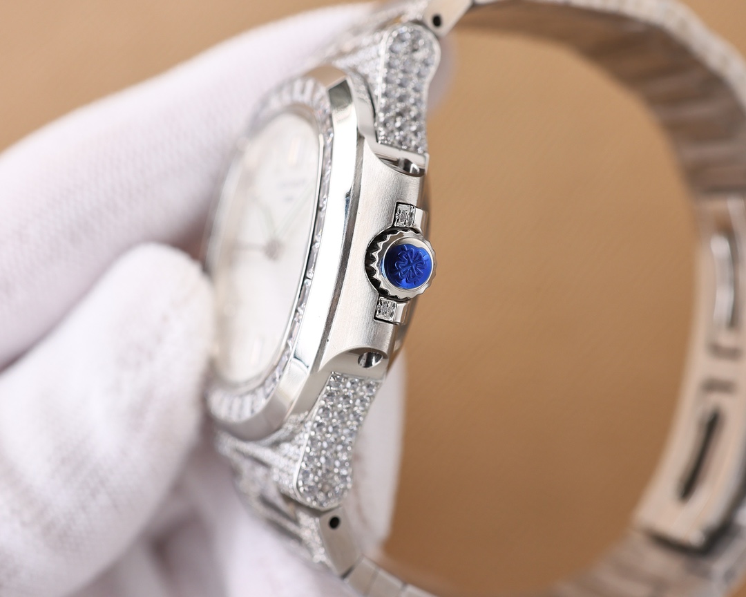 Patek Philippe Platinum Nautilus Watches