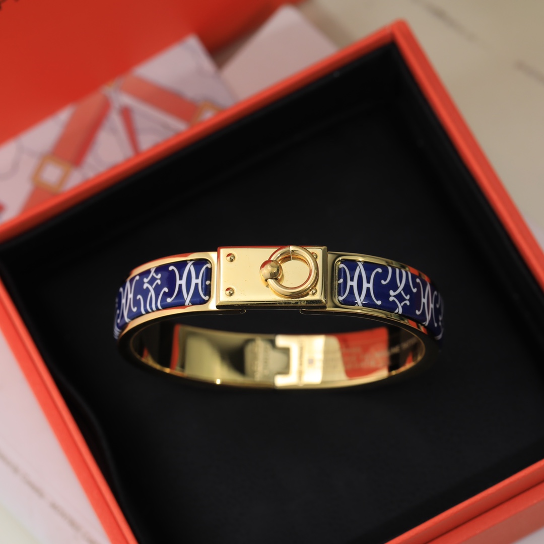 Hermes bracelet