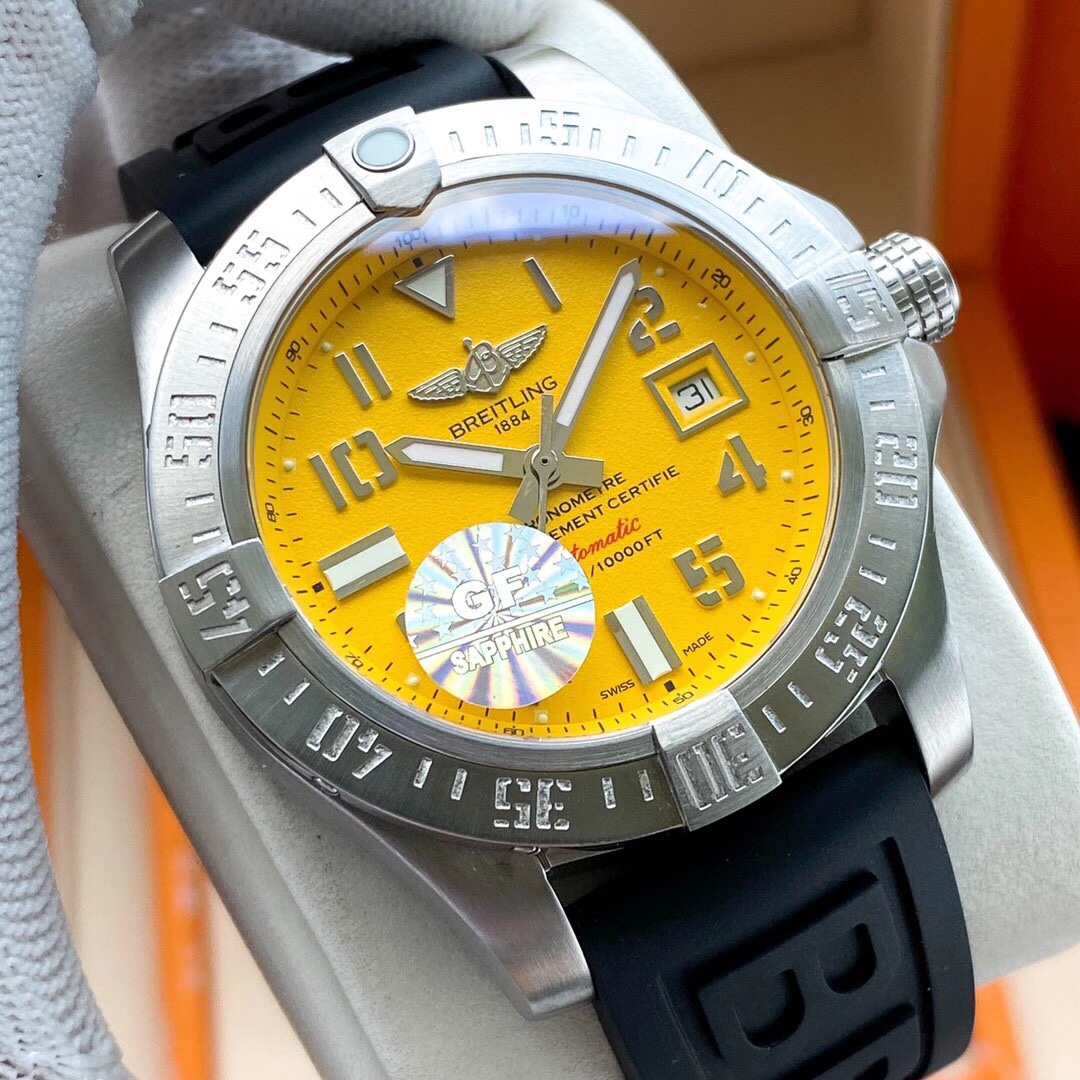 Breitling-GF Breitling Classic Avenger Blackbird Scout with ETA 2824-2 movement