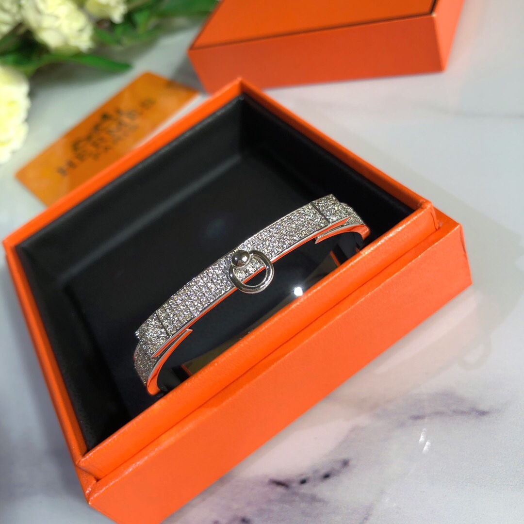 Hermes bracelet