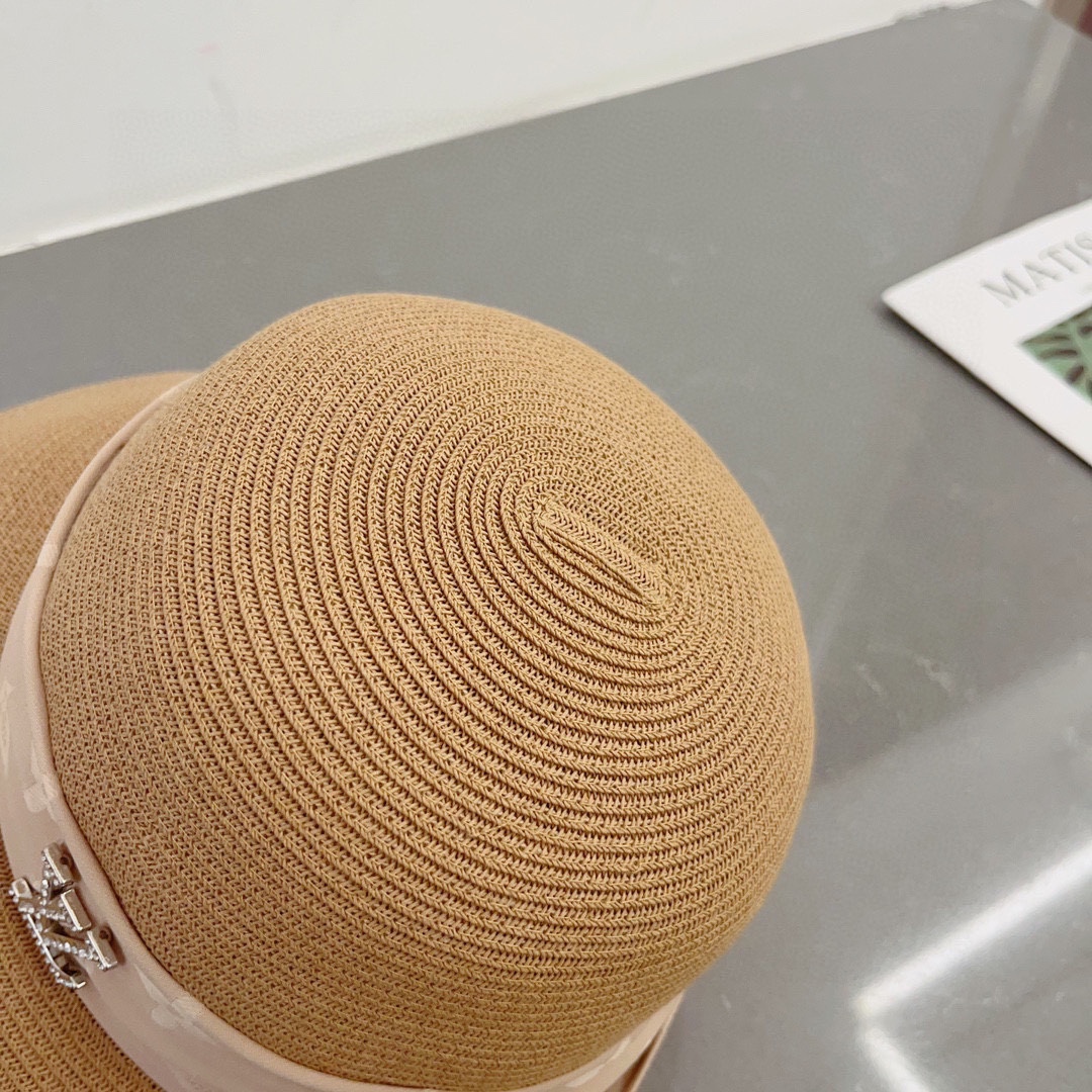 Louis Vuitton Straw Hat with Rolled Hem and Presbyopic Webbing