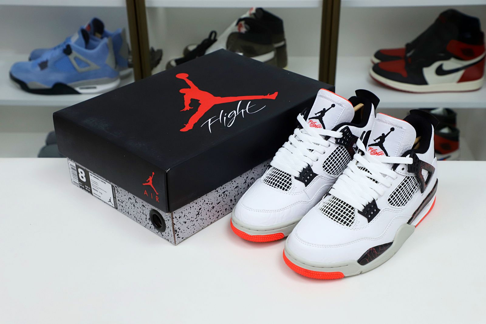 Jordan Air Jordan 4 Hot Lava