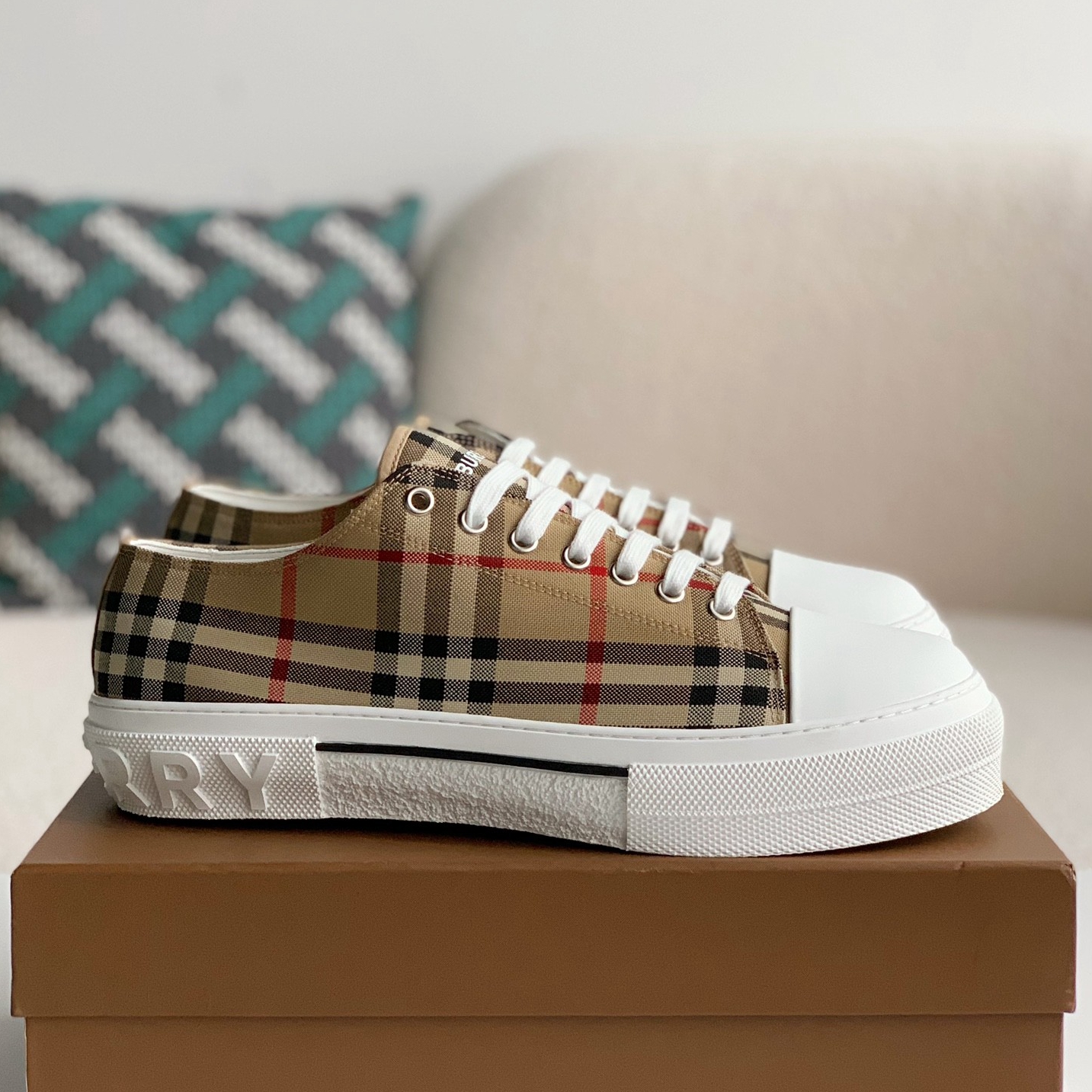 Burberry Shoes