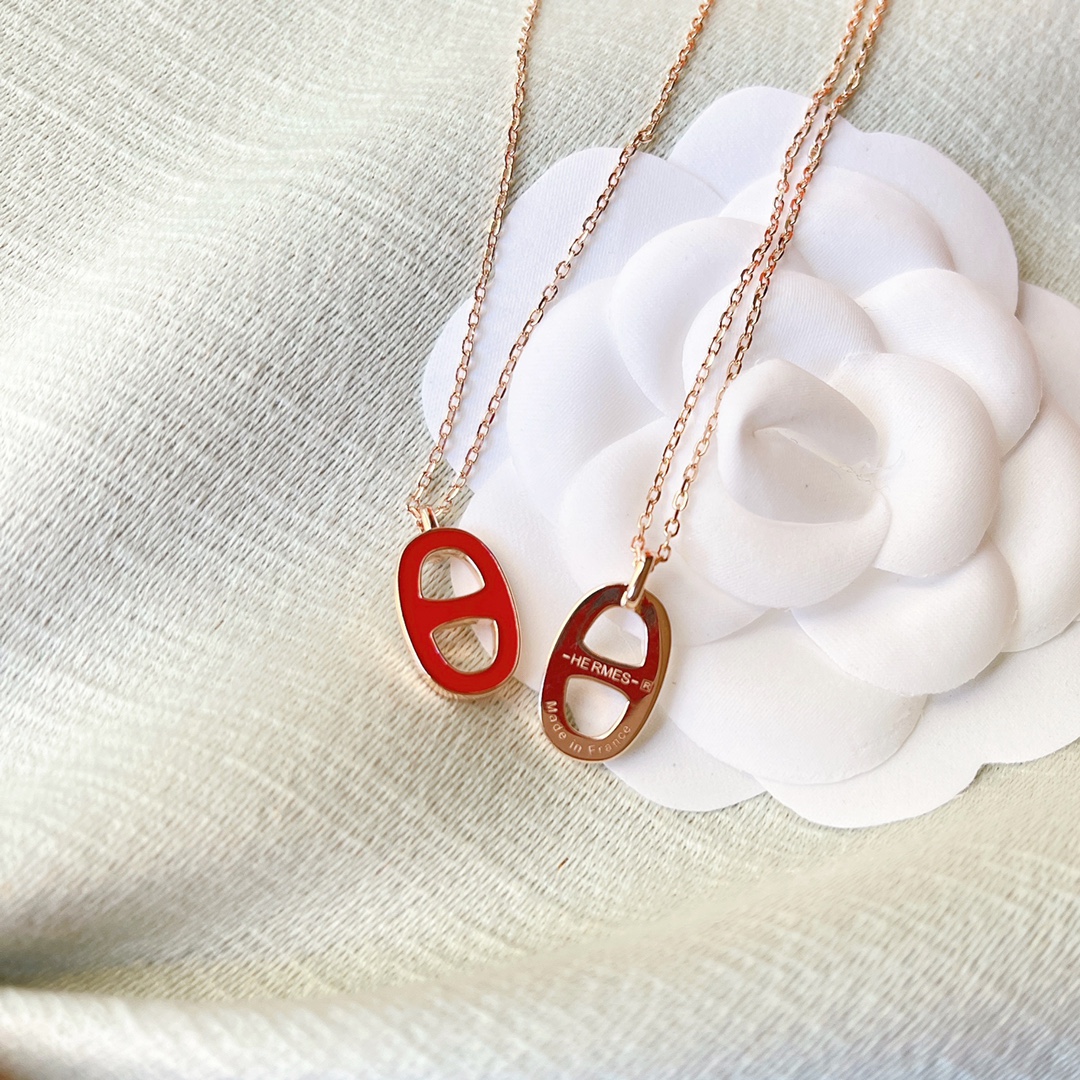 Hermes necklace
