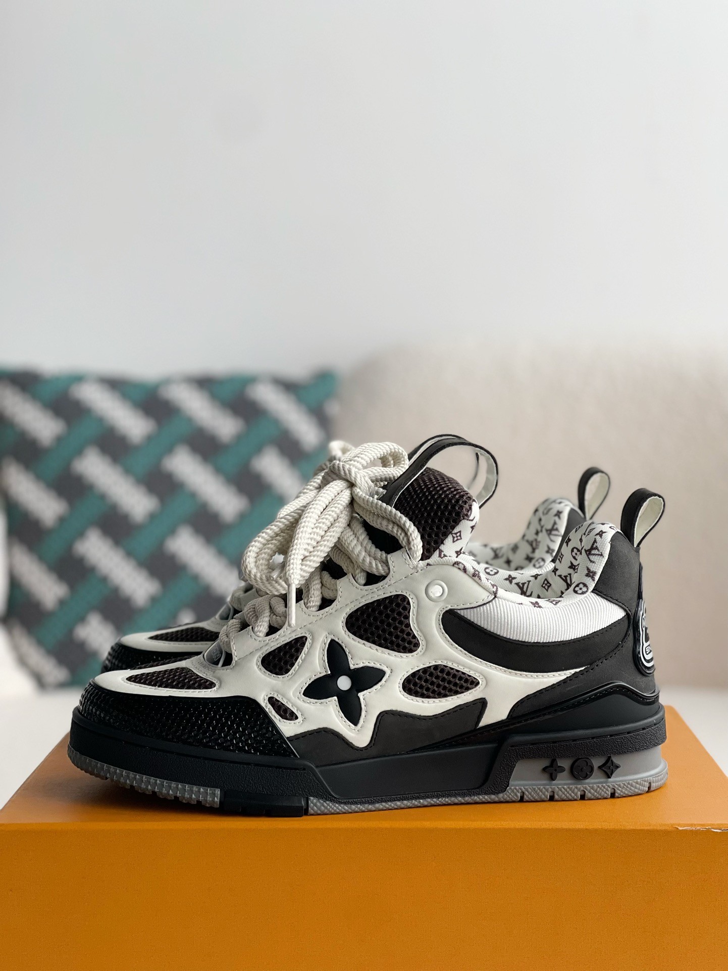 Louis Vuitton Skate Sneakers