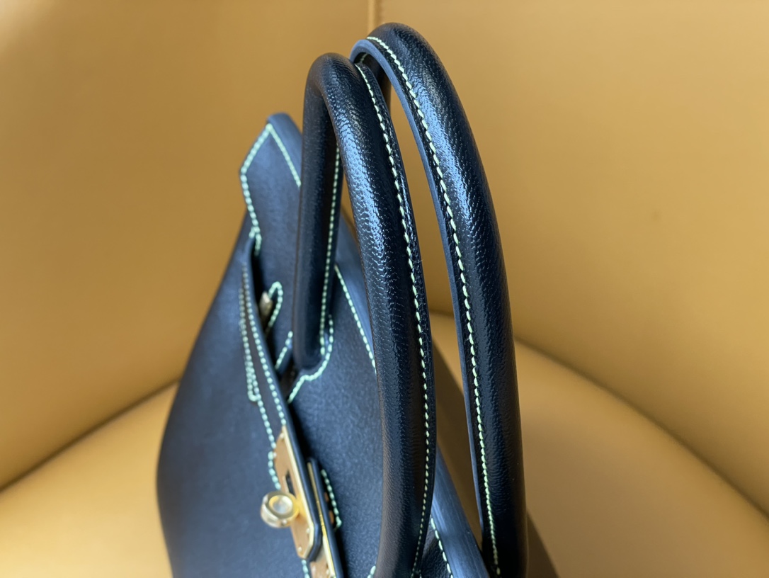 Birkin 25/30 Black goat skin inside match 9R color line