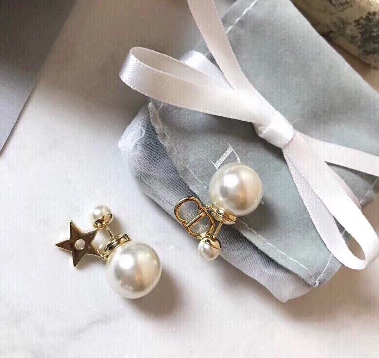 Dior stud earrings