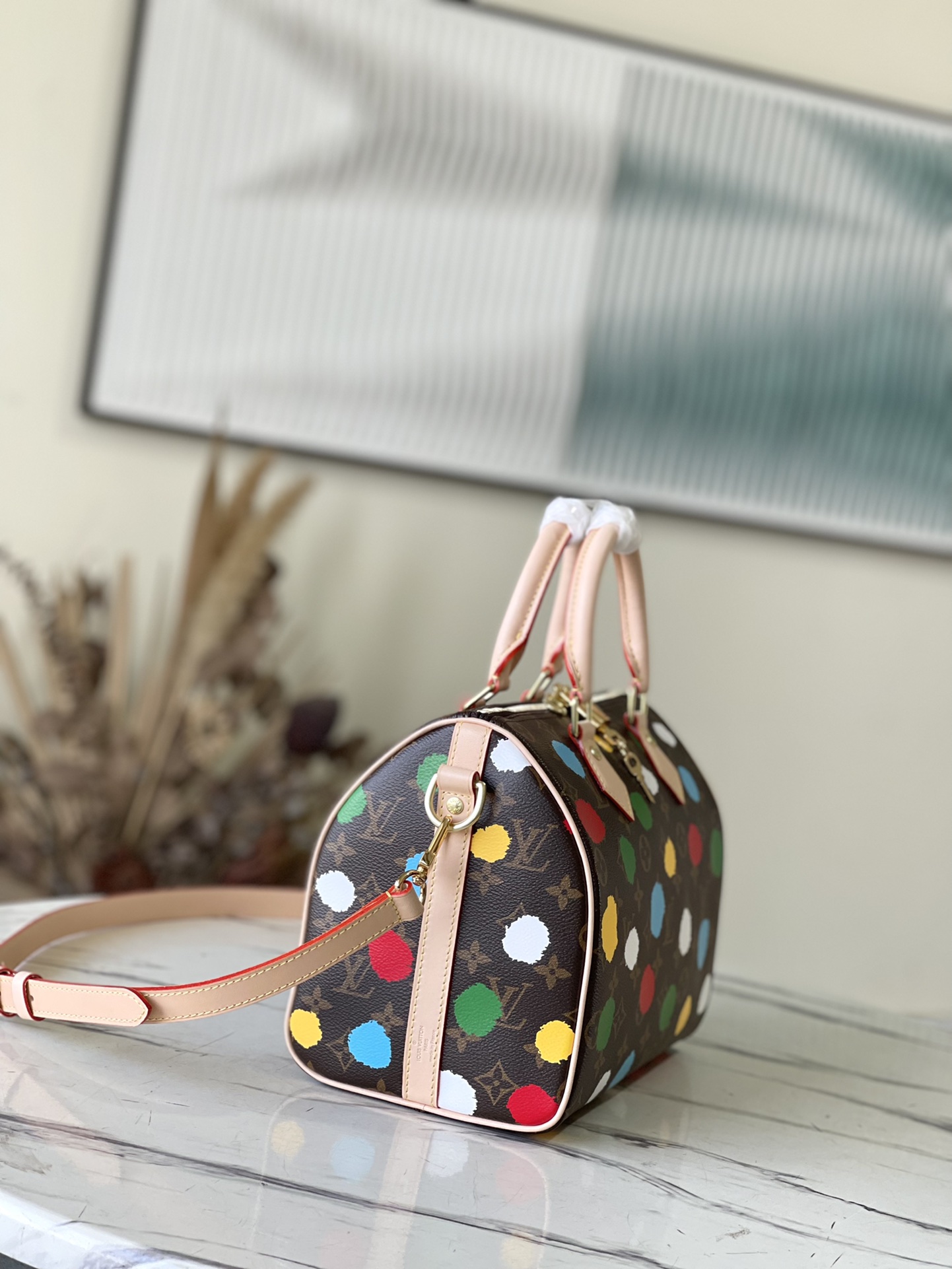 𝐋𝐎𝐔𝐈𝐒 𝐕𝐔𝐈𝐓𝐓𝐎𝐍    M46433