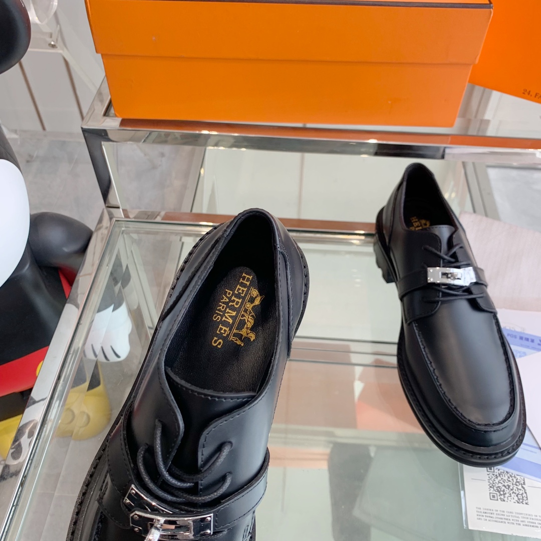 Hermes frist loafers